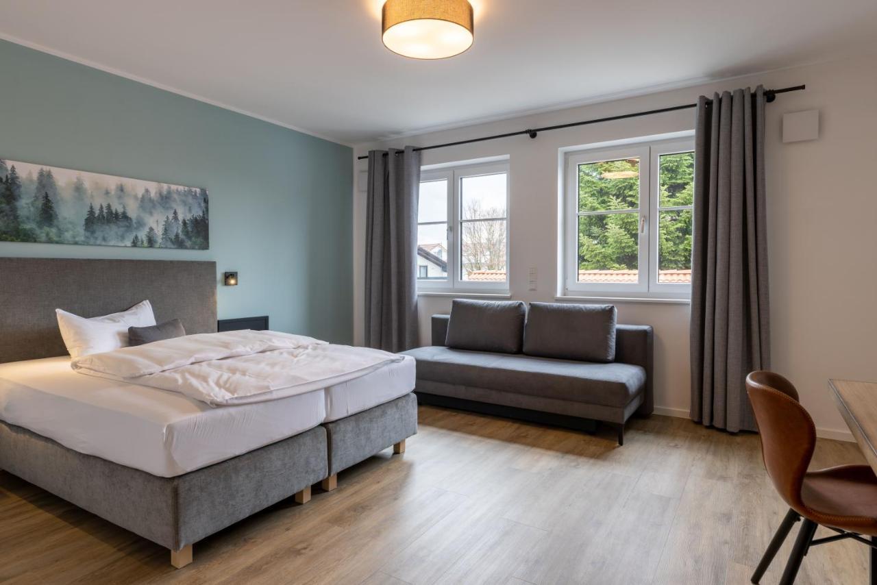 Hotel Baumann Otterfing Buitenkant foto